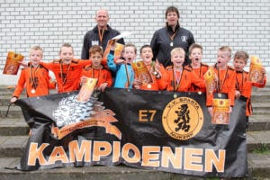 Kampioen E7_7555