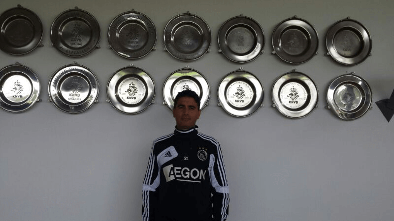 Said Ouaali: “Er zijn genoeg Marokkaanse spelers die momenteel bij Ajax spelen, zich goed ontwikkelen en een prima houding hebben. En daar ben ik heel blij mee.” 