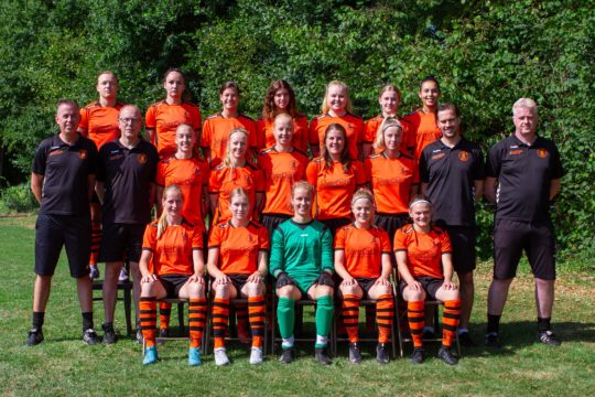 7-0 zege voor Sparta Nijkerk VR1 na kansenregen in Klaaswaal